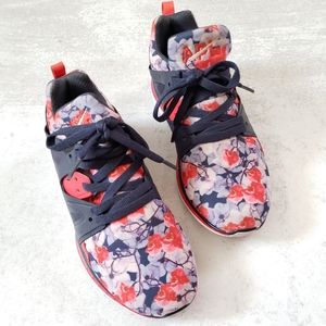 APL Ascend Running Shoes Sneakers sz 6.5 Floral Blossom Red Blue Purple